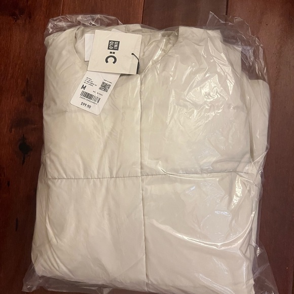 UNIQLO x CLARE WAIGHT KELLER :C Light Down Jacket Off-White Puffer Nylon Sz M - Picture 6 of 7